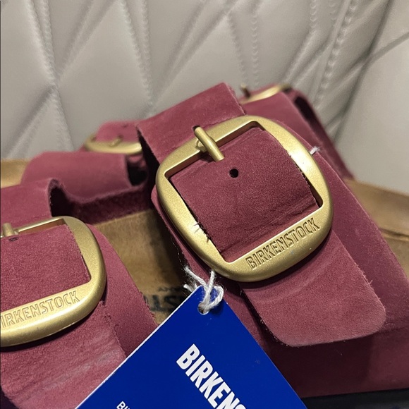 Birkenstock Arizona BS Patent Sand Sandal in Patent Sand - Picture 4 of 15